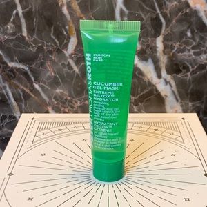5 for $25 item 🌺 Mini Peter Thomas Roth Cucumber Gel Mask
